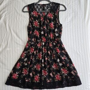 Forever 21 black floral chiffon lace sleeveless dress size M